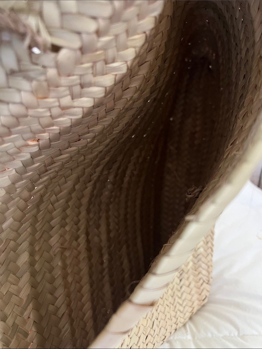 Market Basket NB000 Miami White Fringe Leather & Straw Tote - Picture 7 of 7